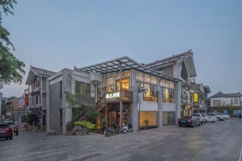 Sunshine Courtyard Inn (Jianshui Ancient City Branch)