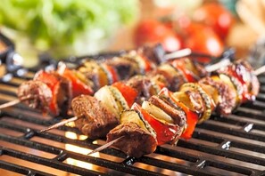 الطعام والشراب