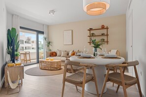 تناول الطعام