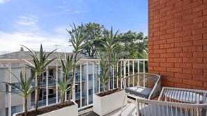 Property grounds - Your Stylish Balmain Retreat (Balmain)