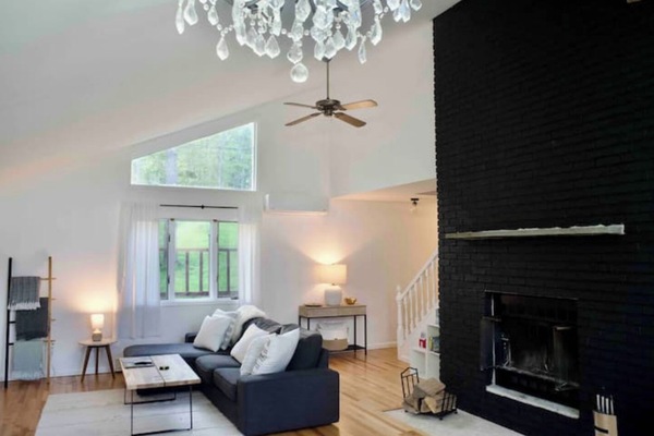 Smart TV, fireplace, books