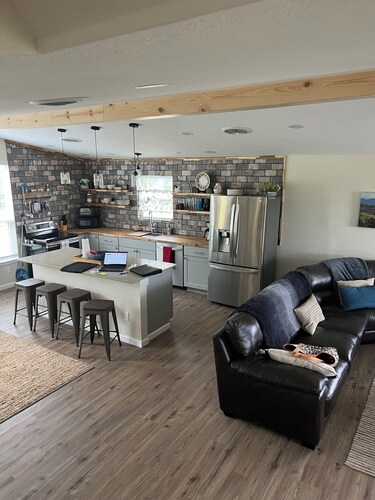 Rio Verde - Cozy Cottage on the Frio River 