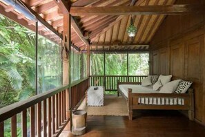 Property grounds - The Lavana Ziza Living And Villas Seminyak (Bali)