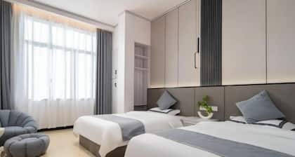 Chaoyang Hotel