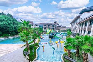 Pool - Tangtaizong Hot Spring Resort (Lushan City)