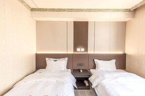 Room - Qufu Landscape Hotel(Confucius Temple Shop in Qufu) (Qufu)