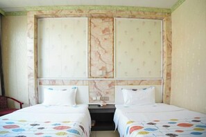 Room - Qufu Landscape Hotel(Confucius Temple Shop in Qufu) (Qufu)