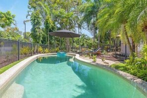 Pool - Private Pool - Beach Townhouse (Holloways Beach)