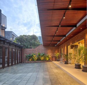 Terrace/patio - Cool Living Jakarta (Central Jakarta)