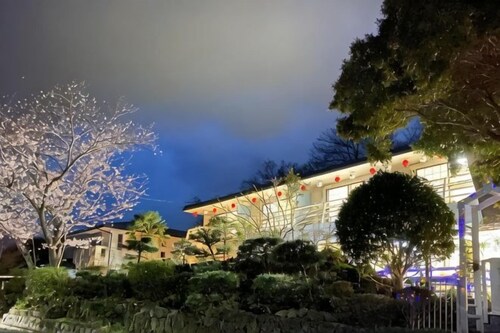 Hanamizuki Onsen Ryokan