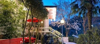 Hanamizuki Onsen Ryokan