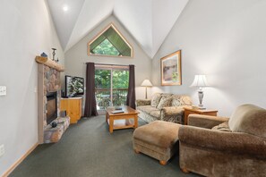 Family Townhome, 3 Bedrooms | Living area | Flat-screen TV, fireplace - Causeway on Gull (Nisswa)