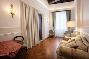 Smart TV - Veronica Suite – Historic Center near Piazza Venezia (Roma)