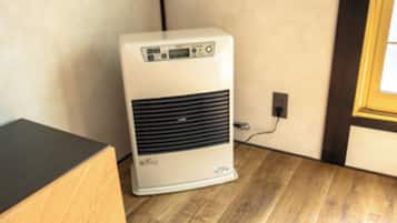 Hårtork, tvål, schampo och toalettpapper