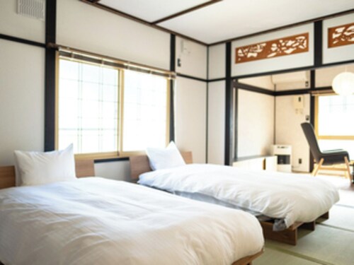 Powder Chalet Niseko　1F-T 　Tokapchup, "the Sun"