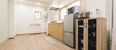 Microondas, utensilios de cocina