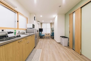 微波爐、廚房用具/餐具/器皿