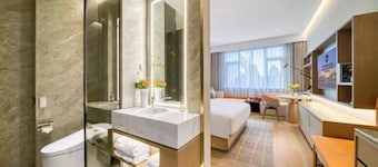 Cixi Hangzhou Bay International Hotel