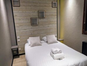 4 chambres, accĂšs au Wi-Fi (inclus), literie fournie