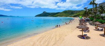 Bella Vista West 1 & Free Buggy  - Hamilton Island