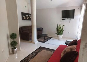 Living area - Casa Sol y Luna - Apt Doble con Vista al Parque 3 (Mérida)