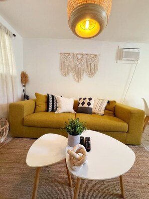 TV - Hidden Tropical Gem Havana 1 (Miami)