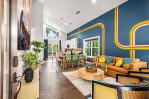 TV connectée, jeux vidéo, table de tennis de table, livres