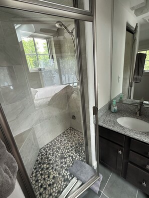 Hair dryer, towels, soap, shampoo - Serene Lakeside Camp - Embden, ME (Embden)