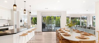 Crimson Ridge - Wines, Vines and Dine