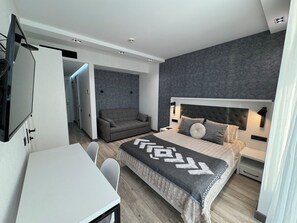 1 Schlafzimmer, Schreibtisch, Bügeleisen/Bügelbrett, kostenloses WLAN