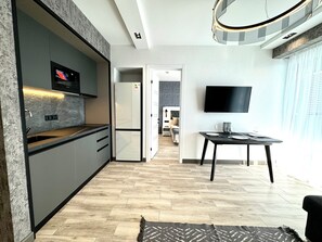 1 bedroom, desk, iron/ironing board, free WiFi