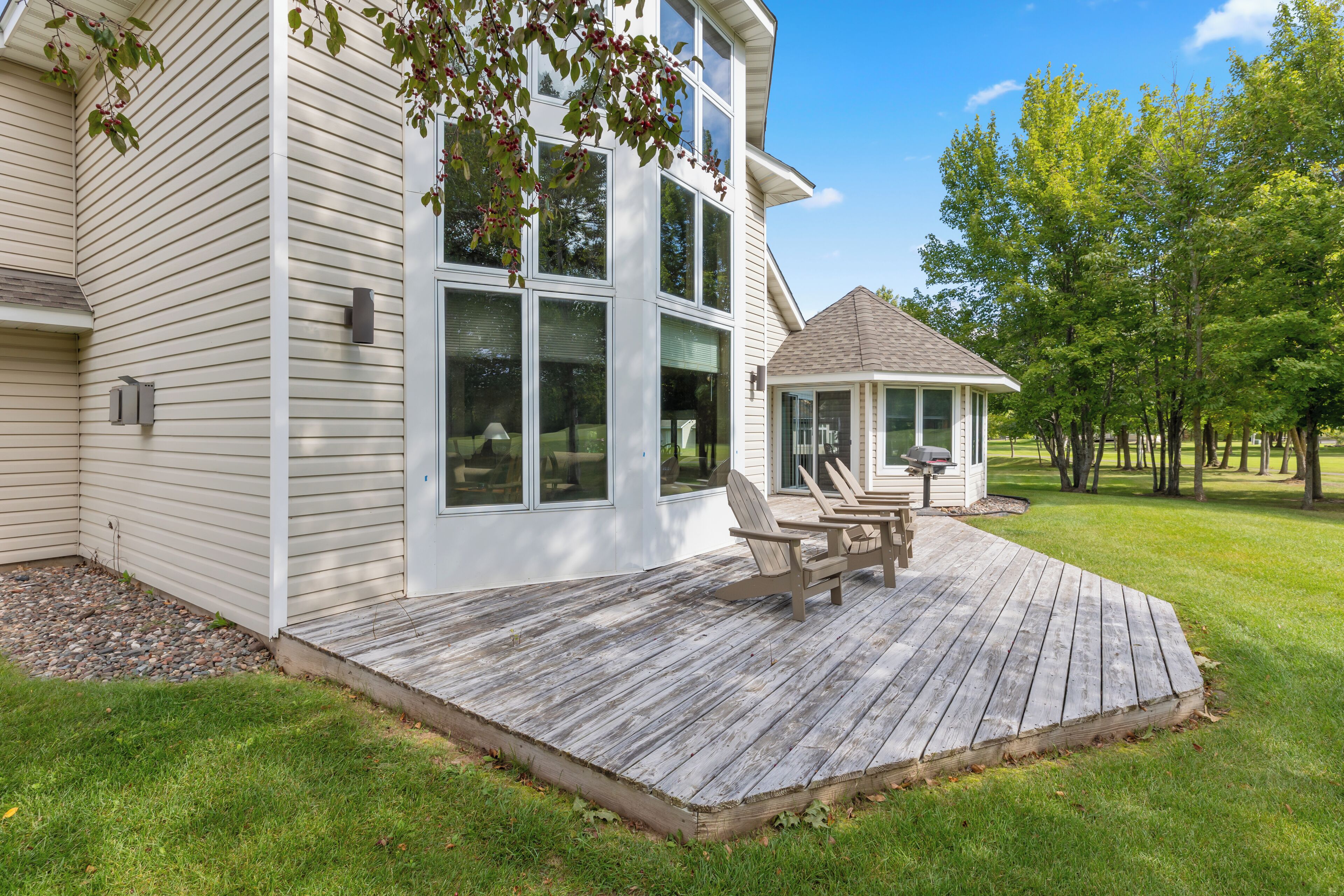 Family Cabin, 2 Bedrooms | Terrace/patio