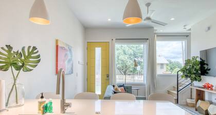 Conveniently located | Upstairs Deck BBQ