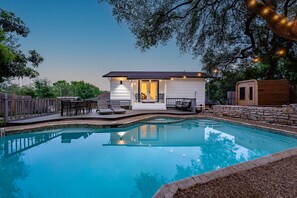 Pool - 4 bedroom near SoCo with a Sauna (Austin)