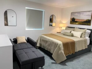 5 bedrooms, WiFi, bed sheets, wheelchair access
