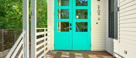 تفاصيل الفندق من الخارج