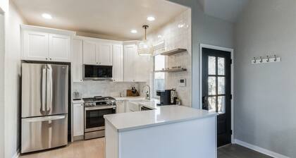 Retreat in Bouldin Creek | Walkable to restaurants