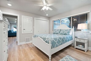 5 bedrooms, iron/ironing board, travel crib, WiFi