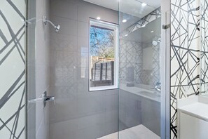 Shower, hair dryer, shampoo