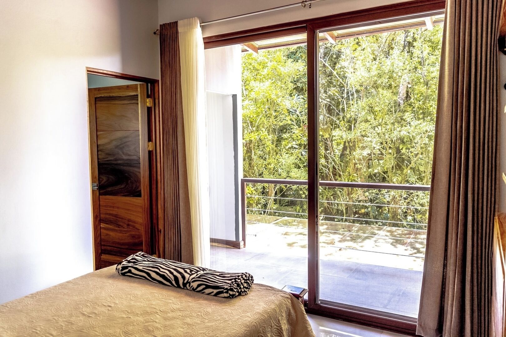 2 slaapkamers, wifi, beddengoed