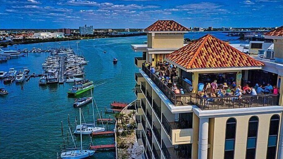 Blue Haven near Downtown Ybor Beachs