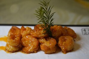 星評価なしの画像、2 / 27、ボ  タン
