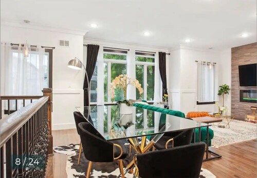 Contemporary Luxury 3 Bdr Apt for 6 +Free Parking