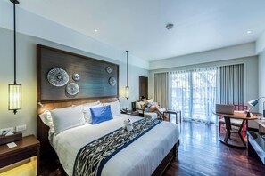 Exclusive Double Room, Balcony, City View | In-room safe, desk, laptop workspace, blackout drapes