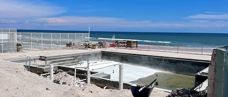 Deluxe studio, uitzicht op zee | Uitzicht op strand/zee