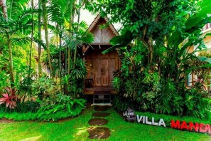 Unclassified image, 2 of 24, button - Villa Mandi Ubud (Bali)