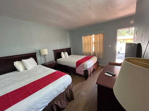 Stevens Motel by Capital O Ocala US 27