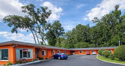 Stevens Motel by Capital O Ocala US 27
