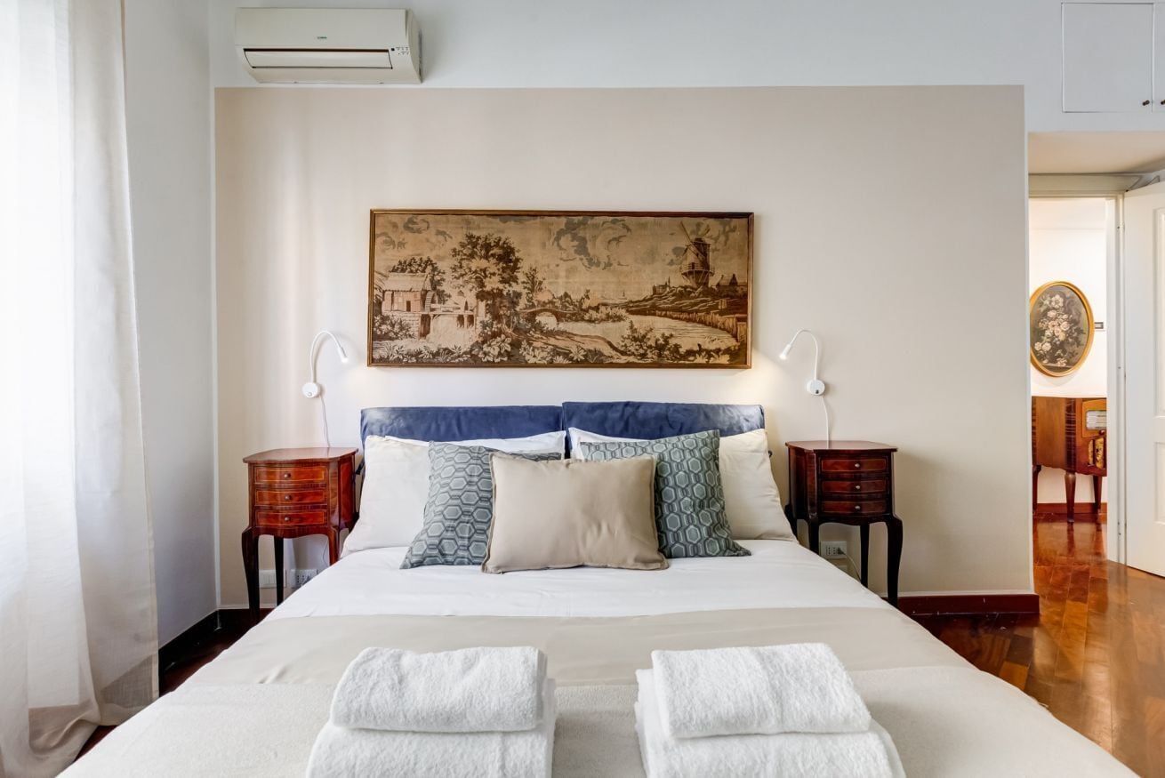 2 slaapkamers, een strijkplank/strijkijzer, wifi, beddengoed