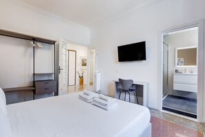2 chambres, bureau, fer et planche à repasser, Wi-Fi
